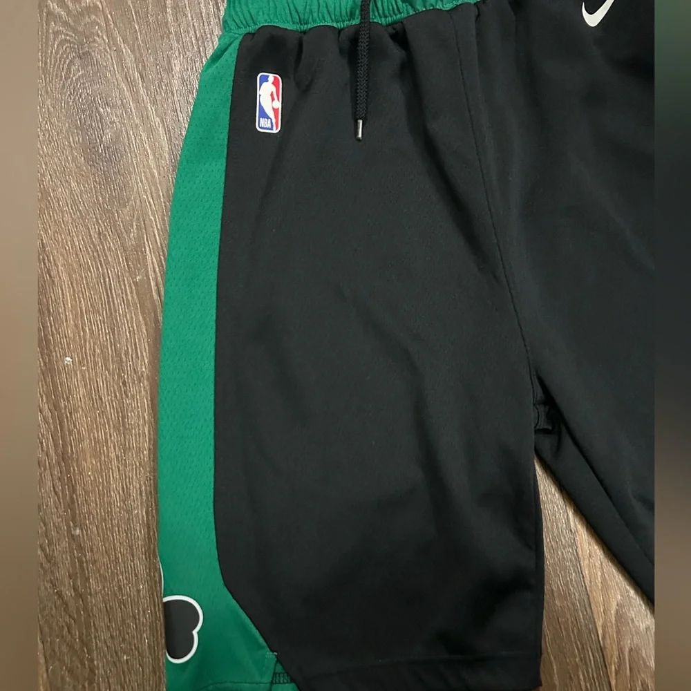 Nike Celtic Black and Green Authentic Basketball Shorts - Picture 2 of 6